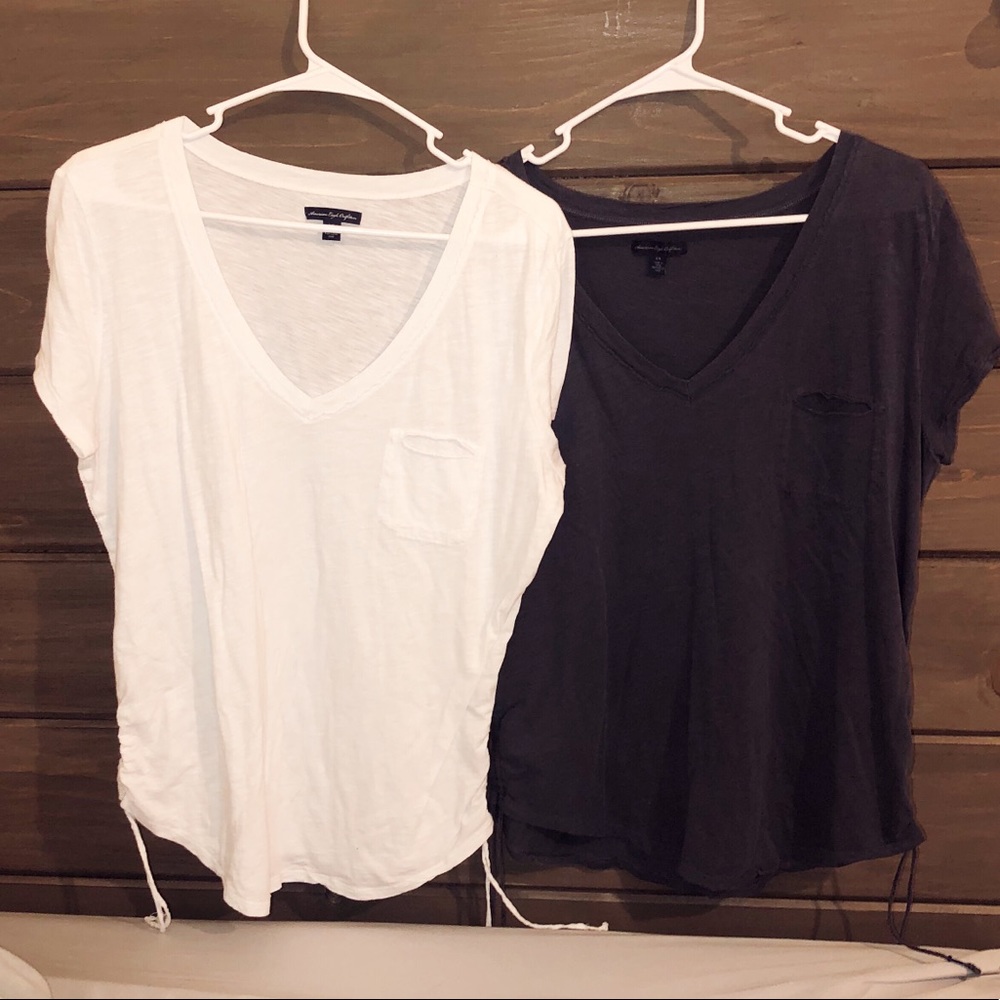 Set of 2 American Eagle basic t shirts